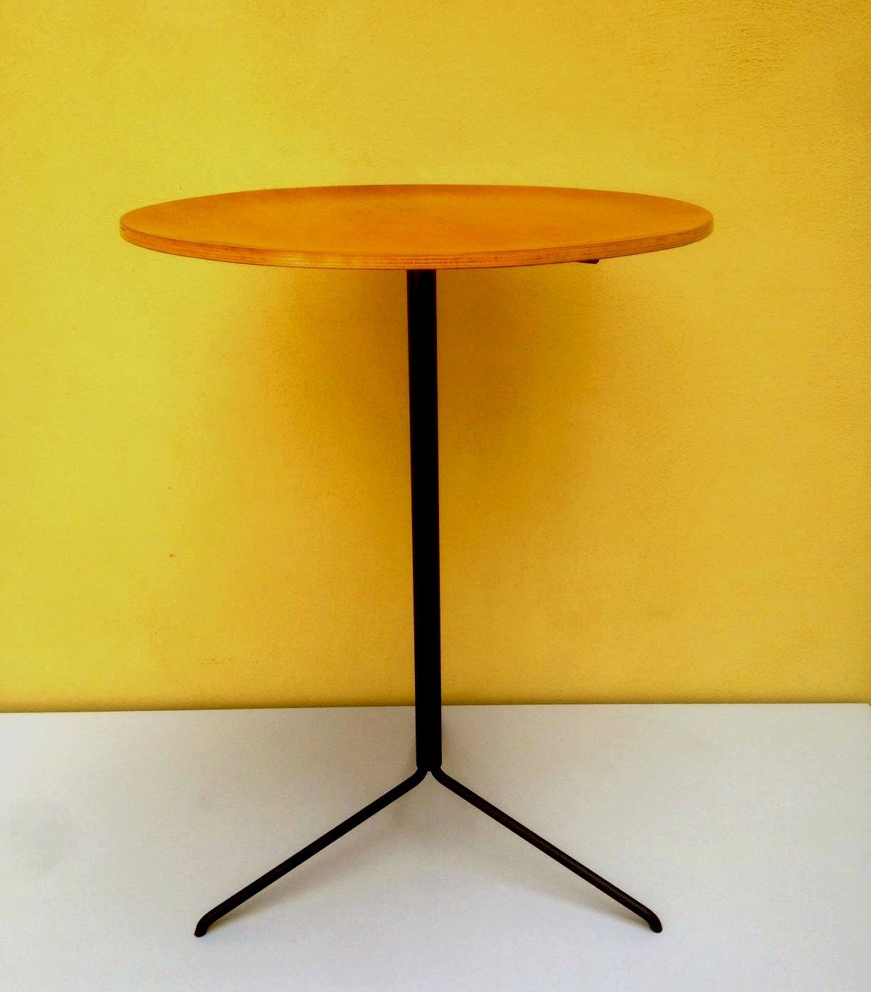 1950s. Osvaldo Borsani for Tecno - Occasional Table 1950s. Osvaldo Borsani for Tecno - Occasional Table