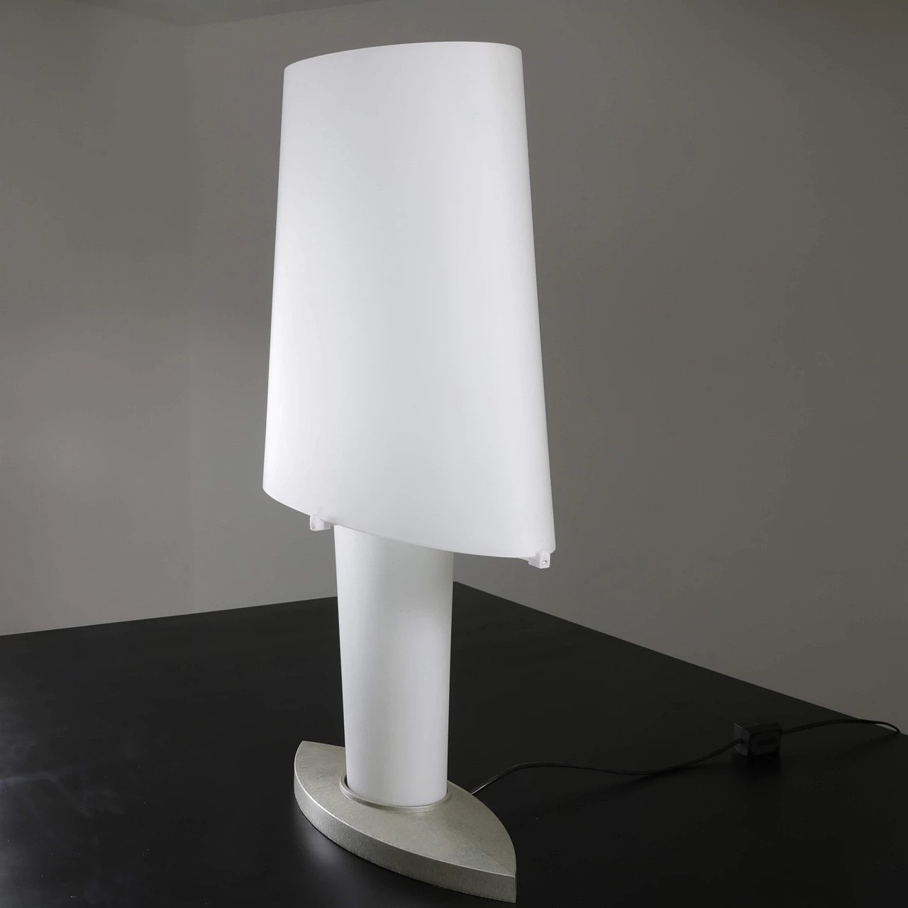 1990s Very Large Table Lamp by Daniela Puppa for Fontana Arte 