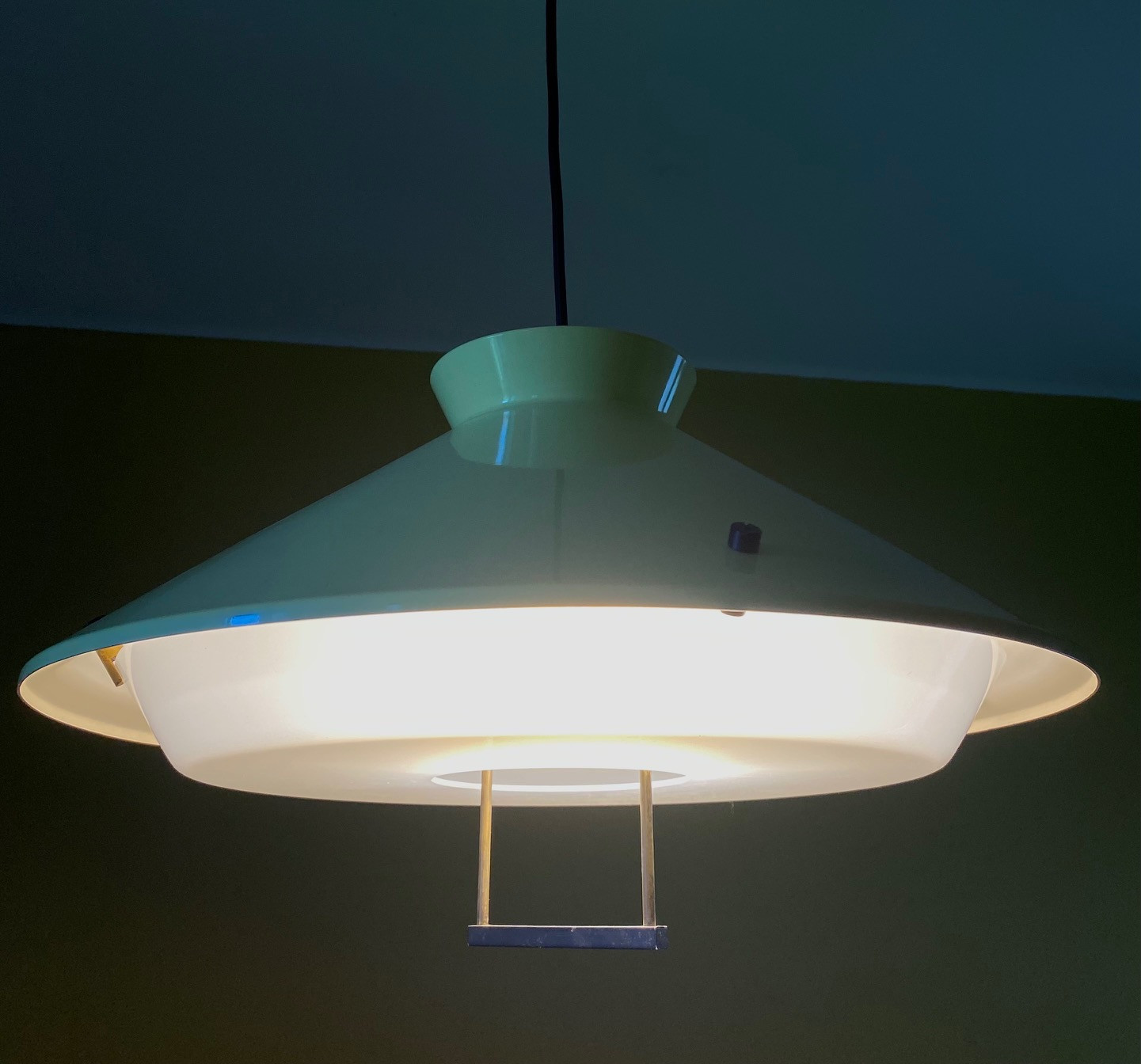 1950s Counter balance pendant light by Stilnovo