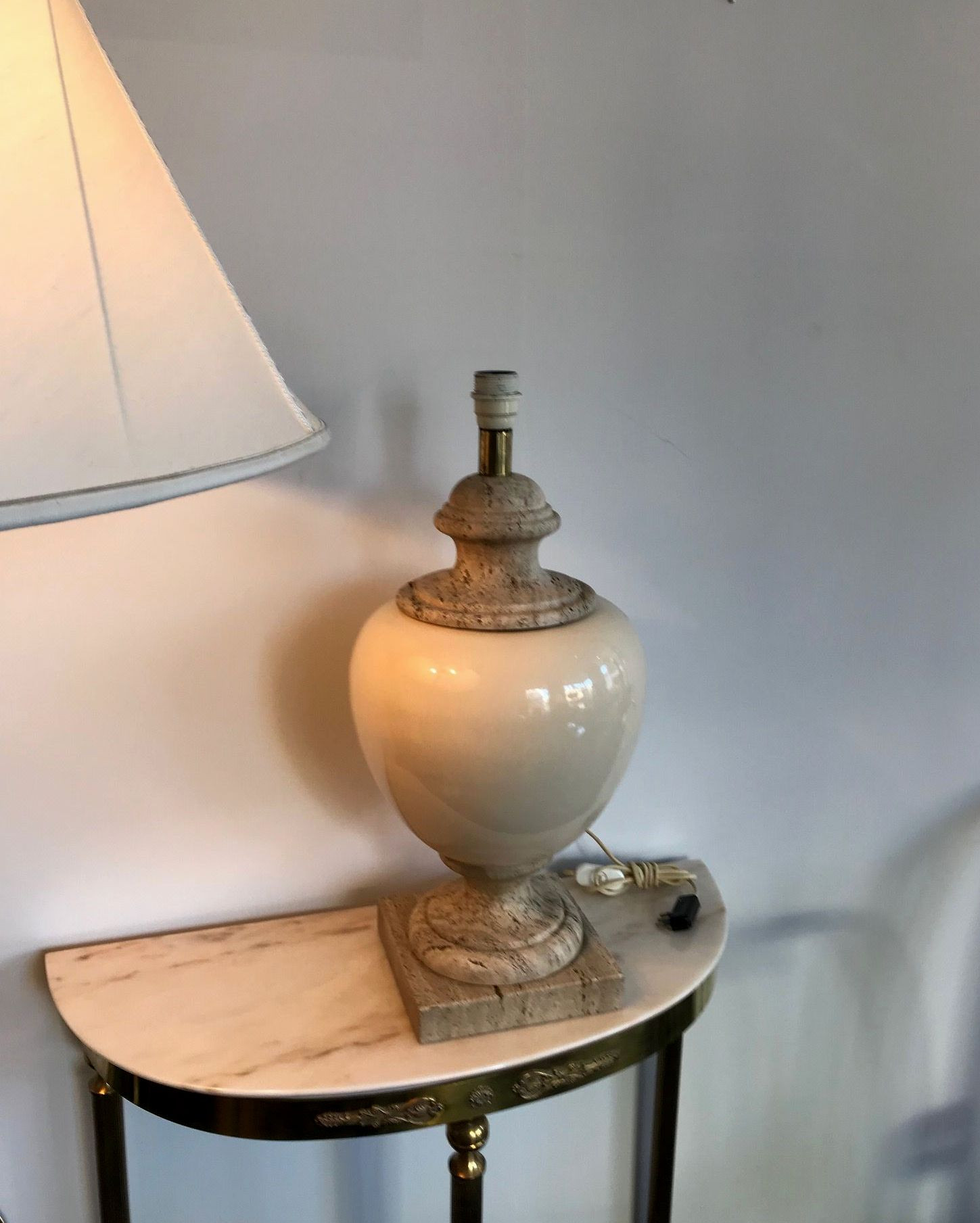 1970s Large Table Lamp  in Travertine and Ceramic
