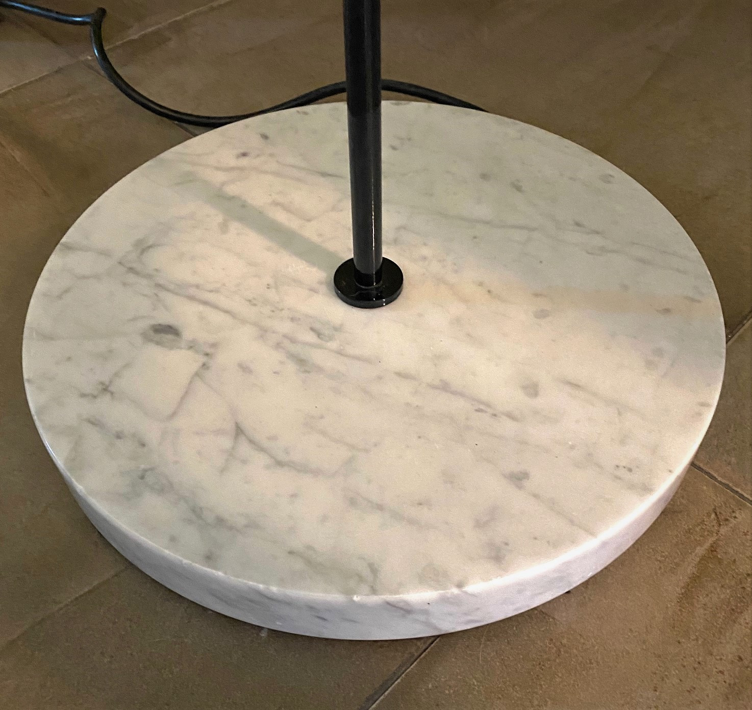  Vico Magistretti - 1973-  Floor Lamp - SNOW -