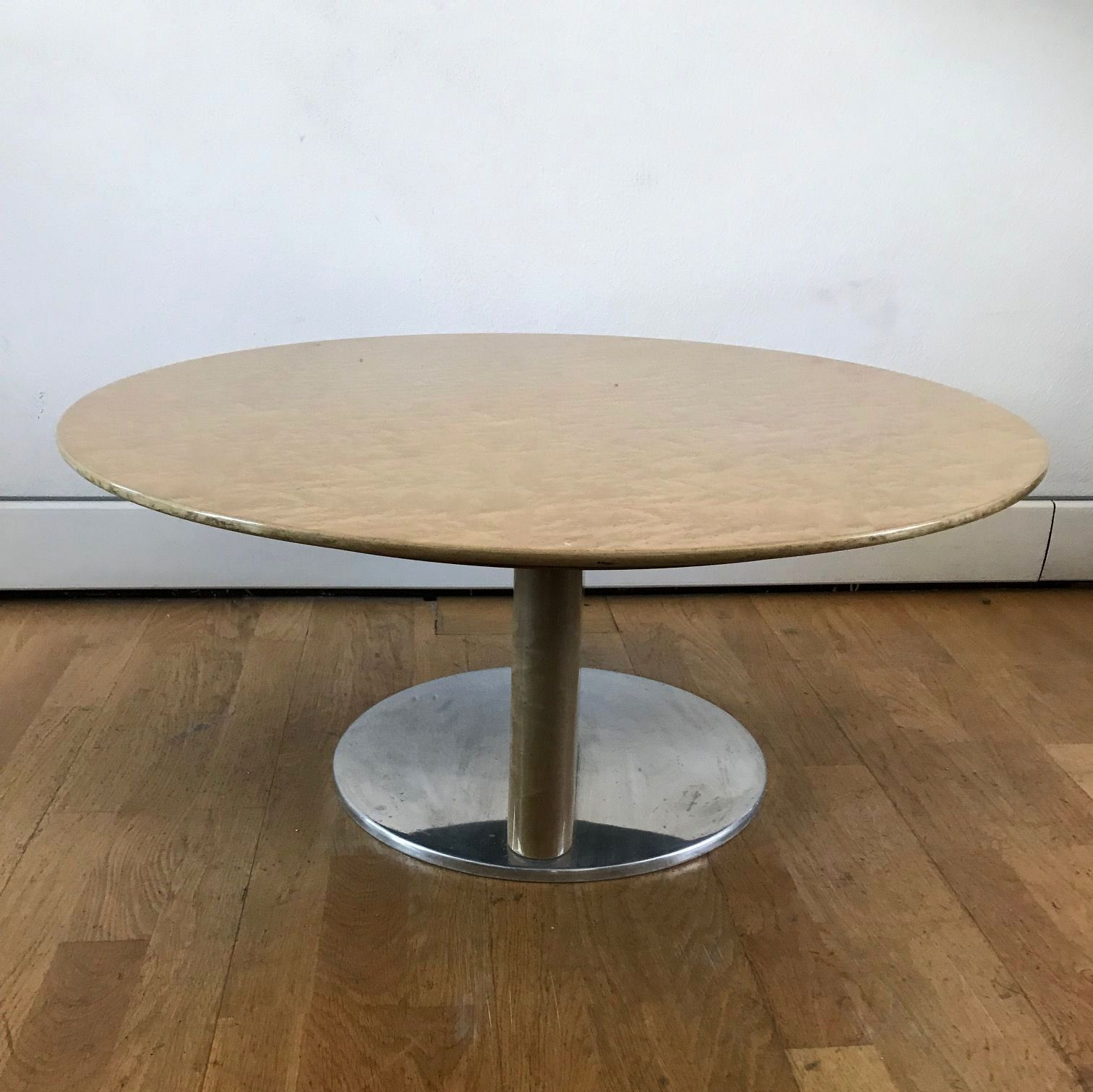 Early 80s Post Modern Round Low Table by Saporiti