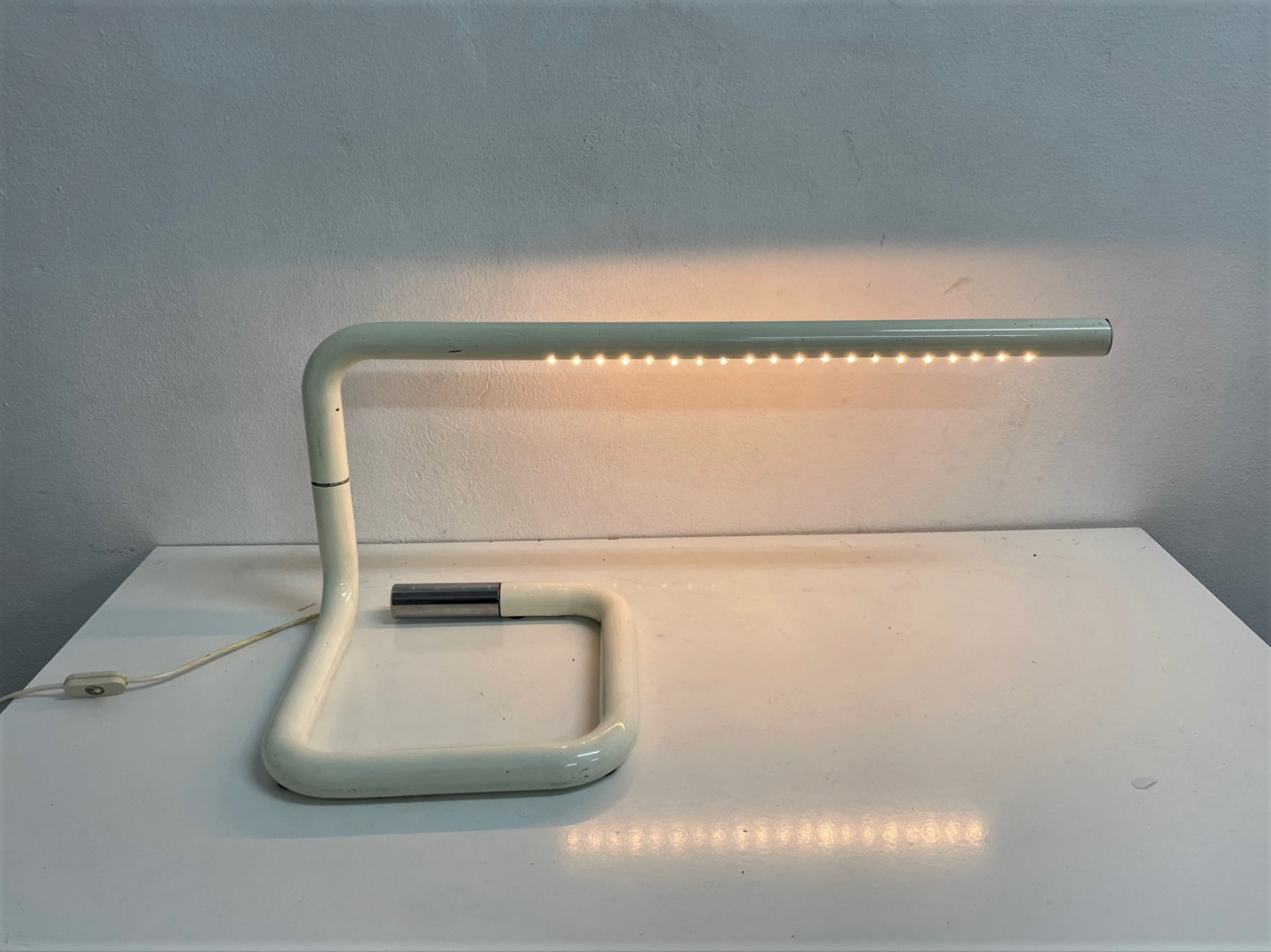 1970s Rare Table Lamp -  Fuga T450 - By Luci Italia 