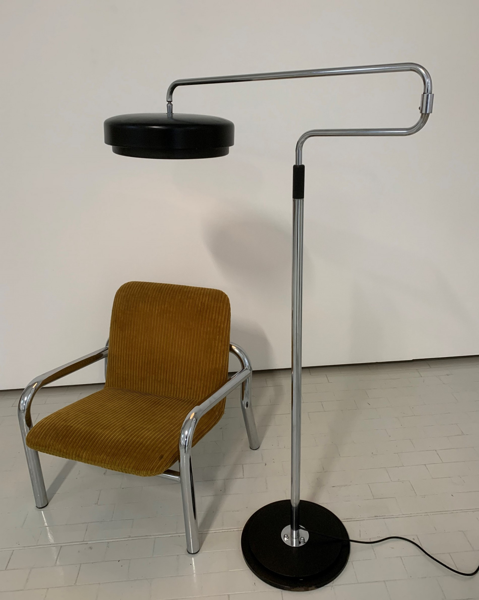 1960s Floorlamp with Swivel Diffuser and Variable Height attr . to Stilux    ON SALE £. 1150-