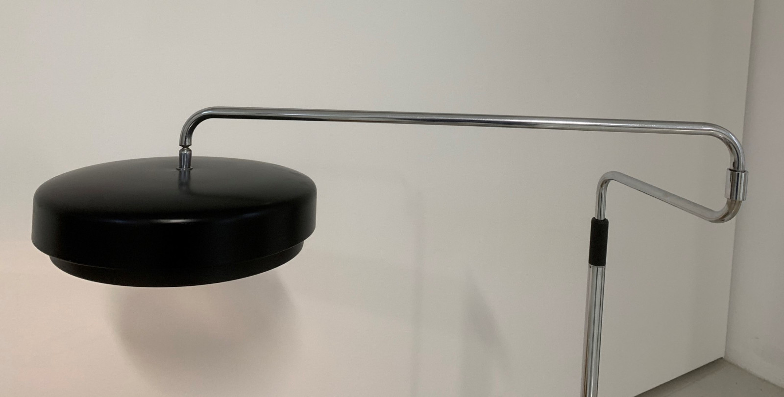 1960s Floorlamp with Swivel Diffuser and Variable Height attr . to Stilux    ON SALE £. 1150-