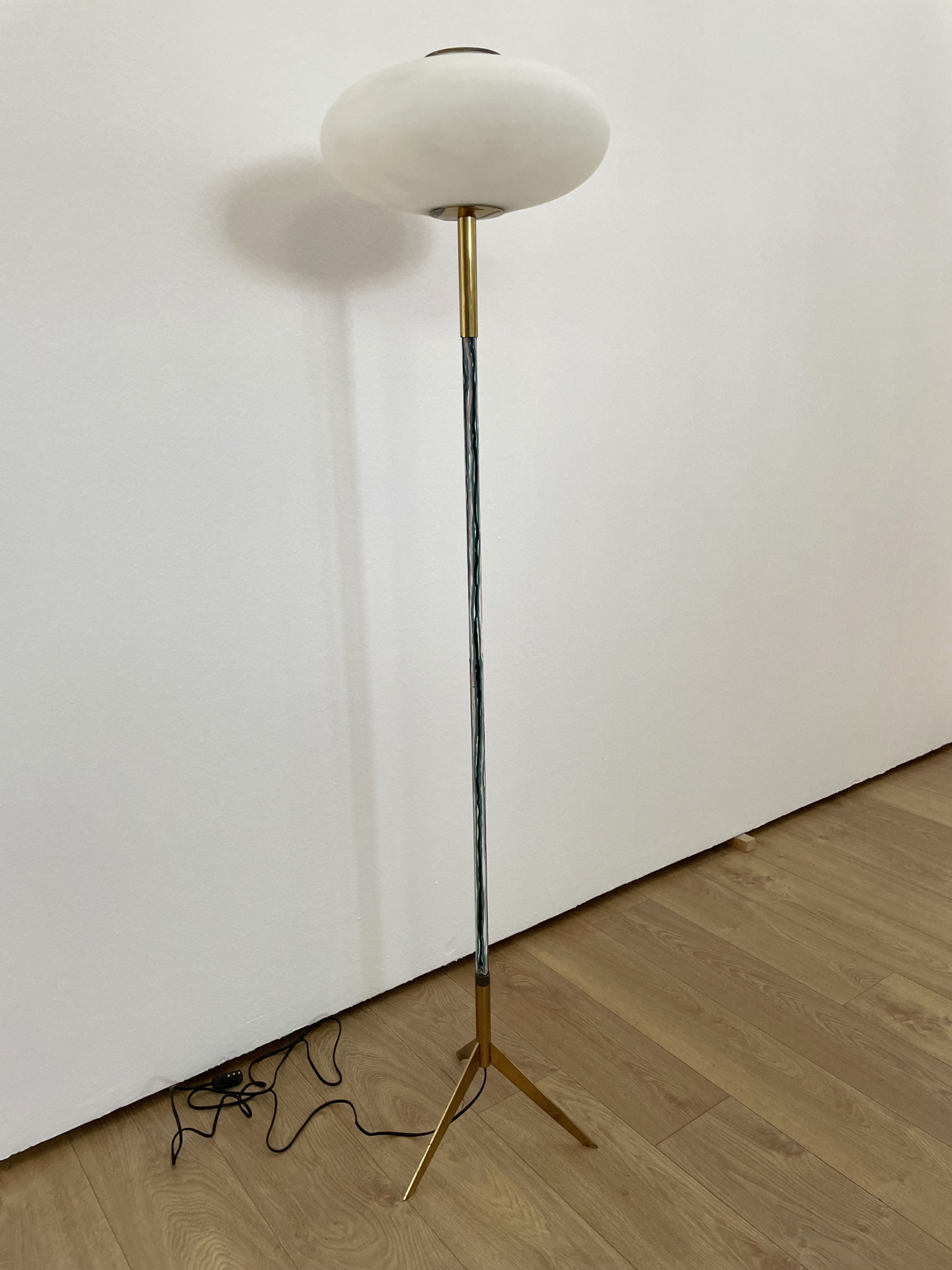 1960s Italian Floor Lamp in Enamelled Metal and Glass by SIVA