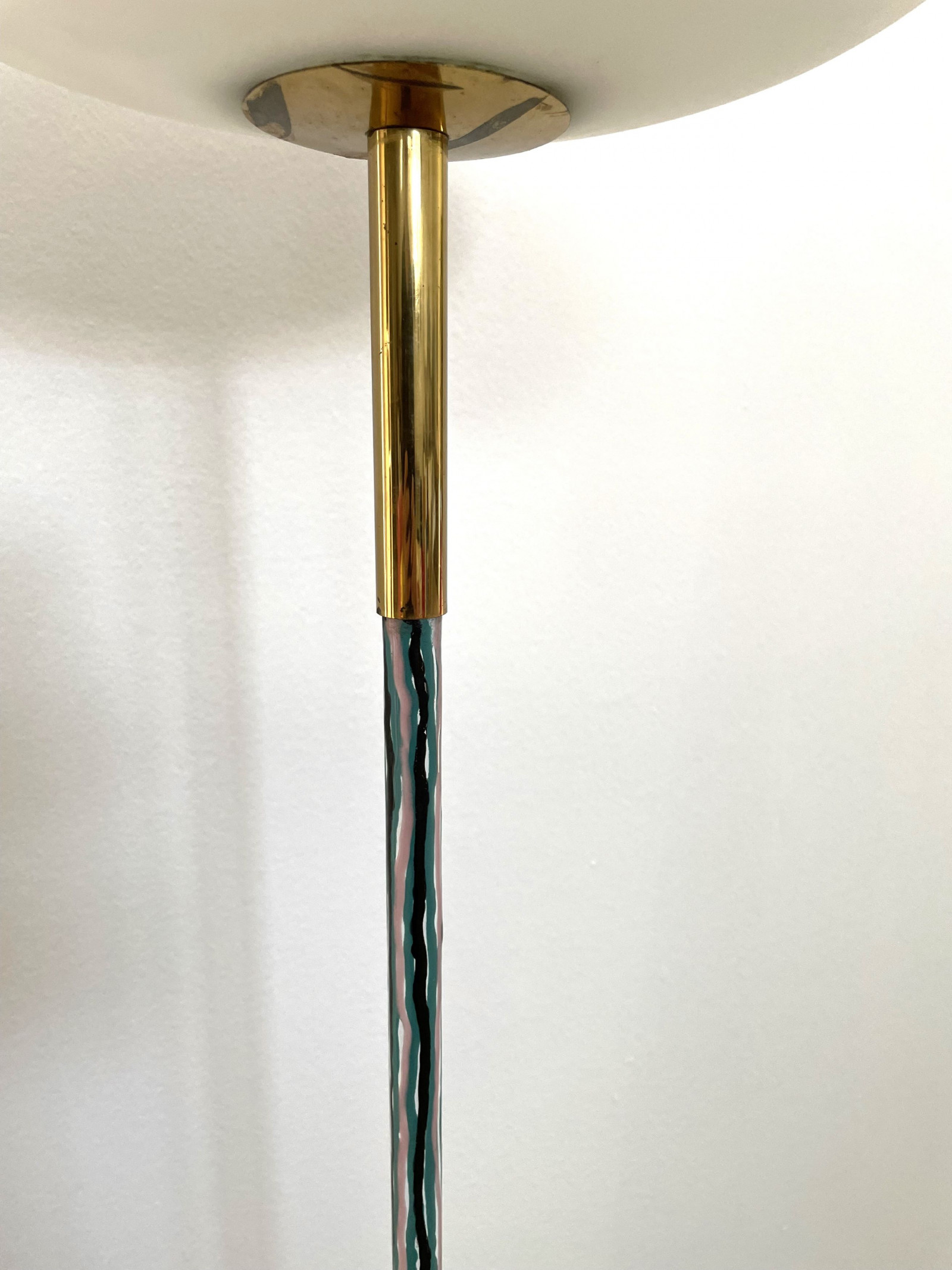 1960s Italian Floor Lamp in Enamelled Metal and Glass by SIVA