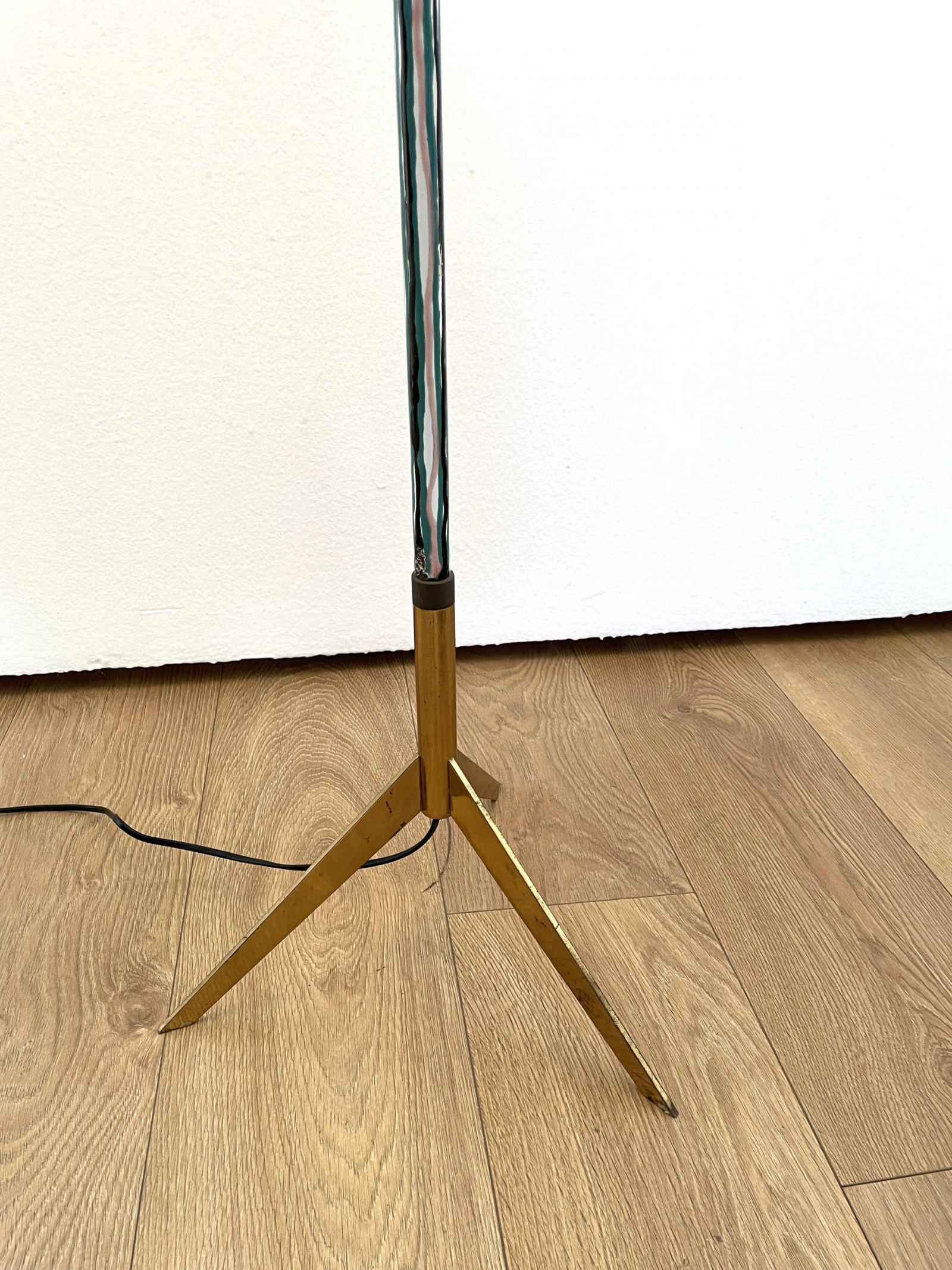 1960s Italian Floor Lamp in Enamelled Metal and Glass by SIVA