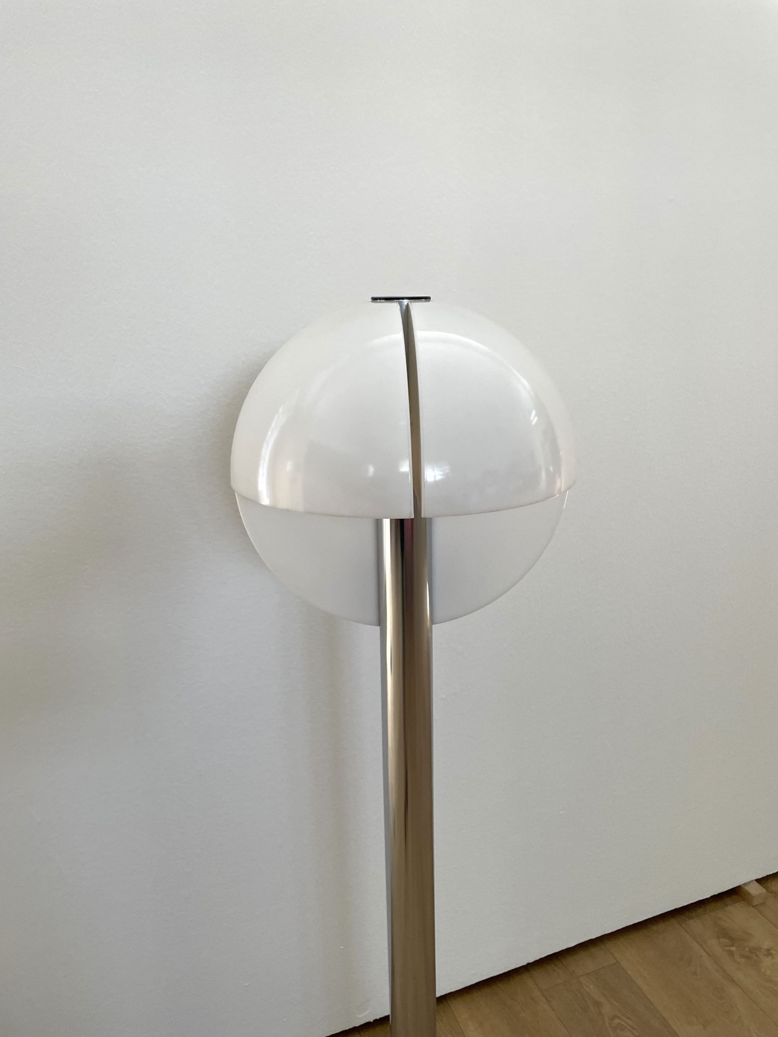 "Spicchio" Floor Lamp by Stilnovo