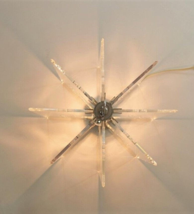 Model 524 table lamp designed by Franco Albini and Franca Helg