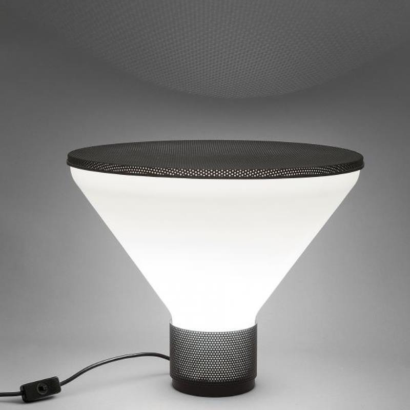 - FIGURA - Table Lamp by Gregotti Associati for Fontana Arte 